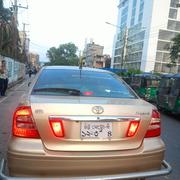 Toyota Premio 2004 Gold for sale