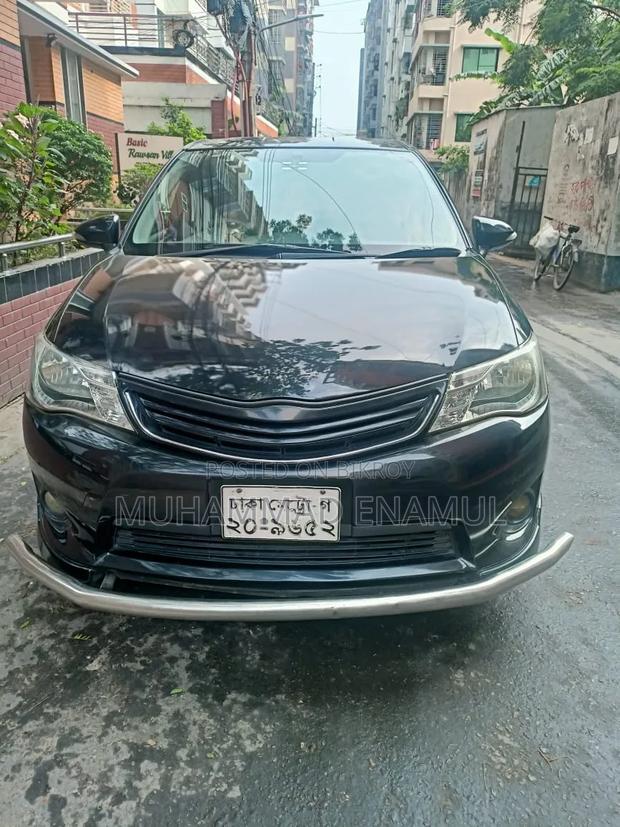Toyota Corolla Fielder 1.5 Petrol FWD 2014 Black
