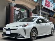 Toyota Prius Limited FWD 2020 Pearl for sale