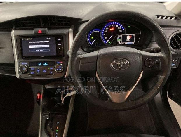 Toyota Corolla Fielder 2021 Black