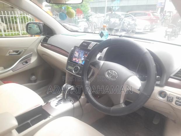 Toyota Premio 2012 Silver