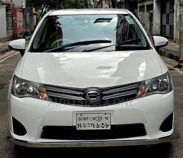 Toyota Axio 2013 Silver