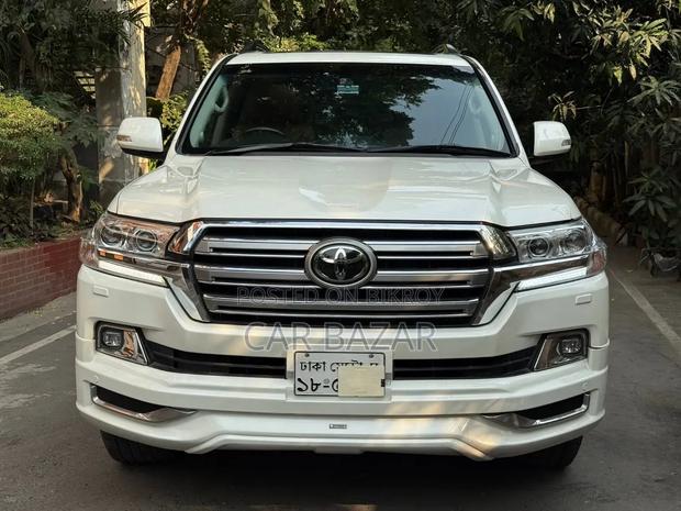 Toyota Land Cruiser 4.5 V8 VXR 2019 Pearl