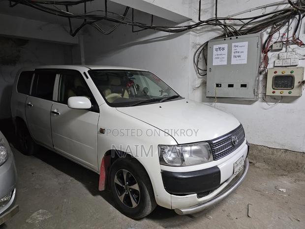 Toyota Probox 2011 White