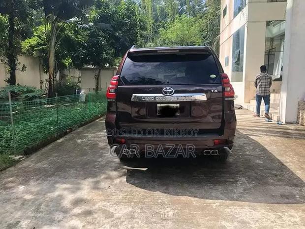 Toyota Land Cruiser Prado 2.7 I 2011 Maroon