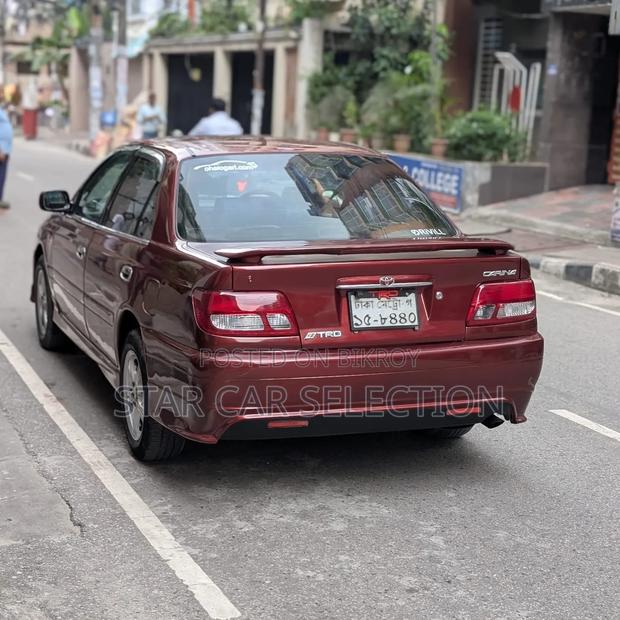 Toyota Carina 1.5 FWD Sedan 2000 Red