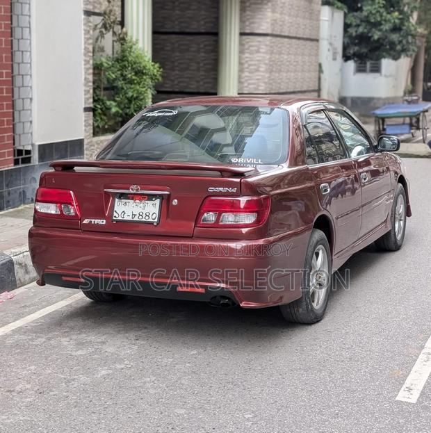 Toyota Carina 1.5 FWD Sedan 2000 Red