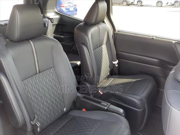 Toyota Noah 2023 Pearl