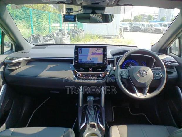 Toyota Corolla Cross 2022 Pearl