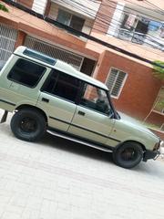 Land Rover Discovery Base AWD 1995 Brown for sale