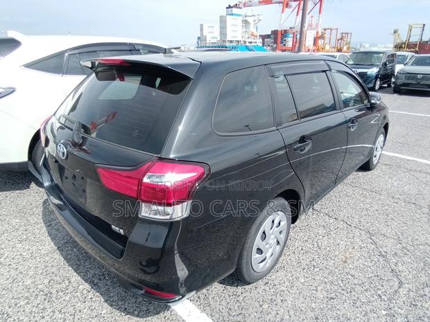 Toyota Corolla Fielder 2021 Black