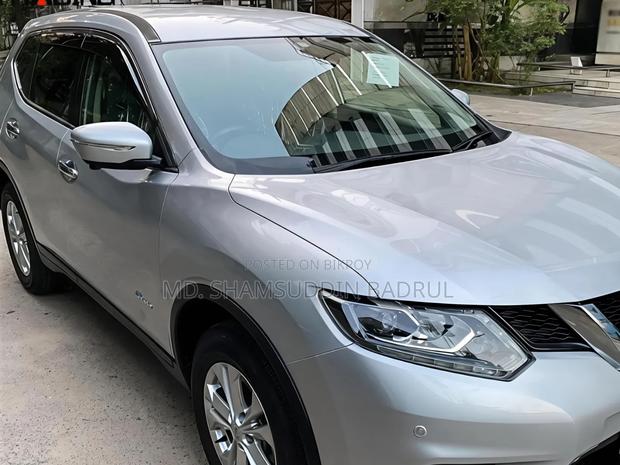 Nissan X-Trail 2.0 Hybrid FWD 2016 Silver