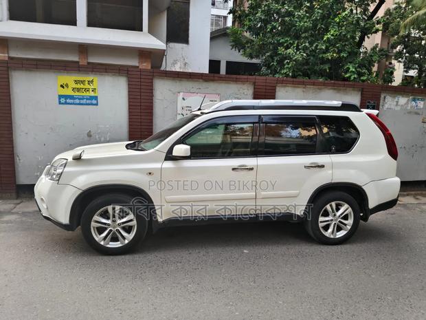 Nissan X-Trail 2012 Pearl