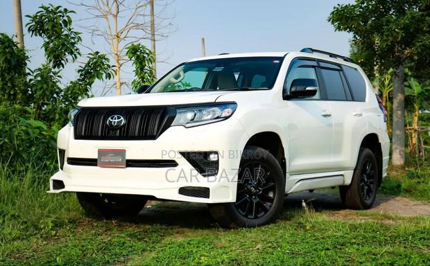 Toyota Land Cruiser Prado 2.7 2023 Pearl