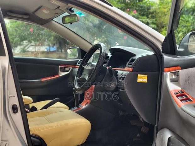Toyota Corolla Verso 1.8 VVT-i Luna Automatic 2004 Silver