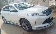 Toyota Harrier 2.0 2019 Pearl for sale