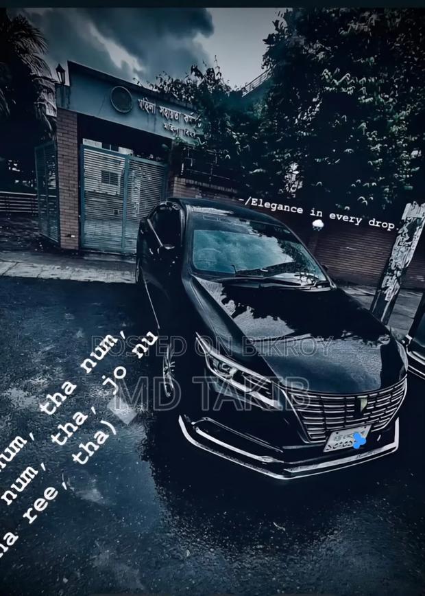 Toyota Premio 2014 Black