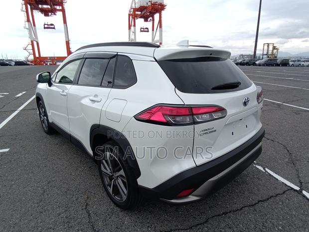 Toyota Corolla Cross 2023 Pearl