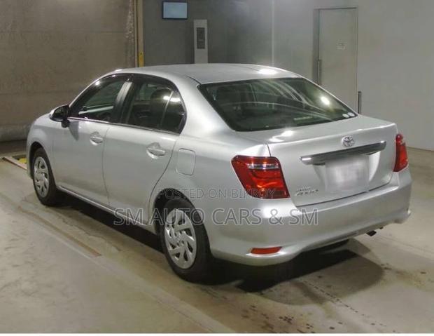 Toyota Axio 2021 Silver