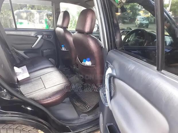 Toyota RAV4 1.8 2004 Black
