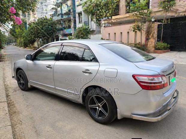 Toyota Premio 1.5 FWD 2011 Silver