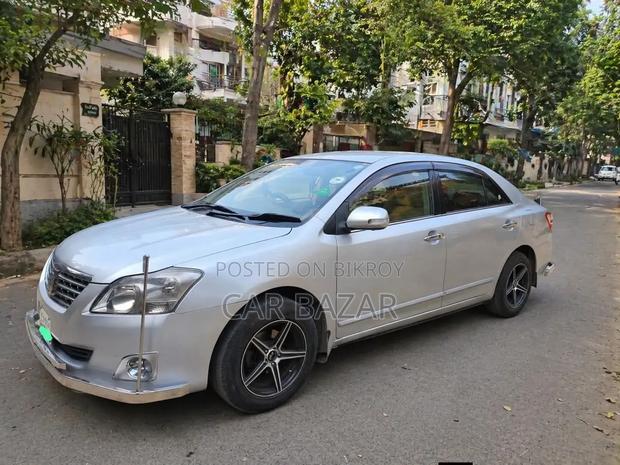 Toyota Premio 1.5 FWD 2011 Silver