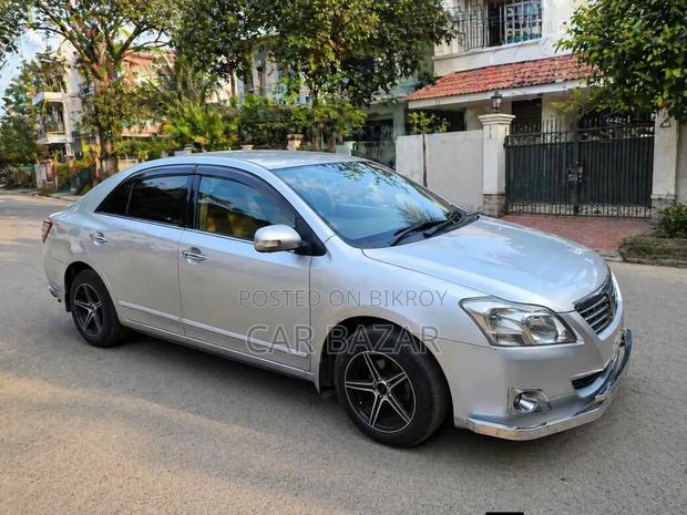 Toyota Premio 1.5 FWD 2011 Silver