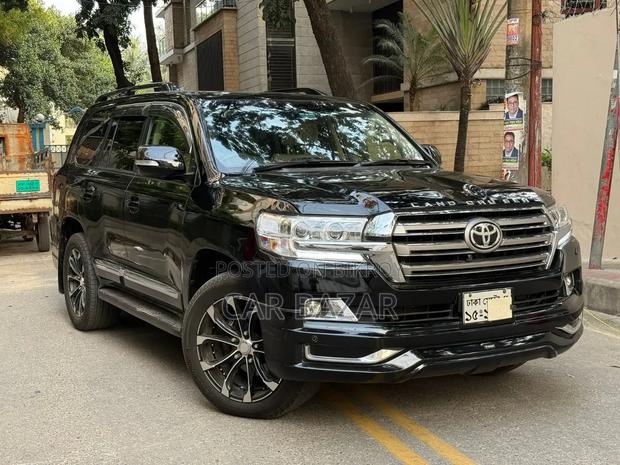 Toyota Land Cruiser 4.5 V8 VXR 2015 Black