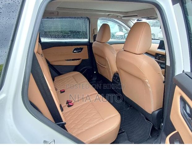 New Nissan X-Trail 1.5 Hybrid FWD 2022 Pearl