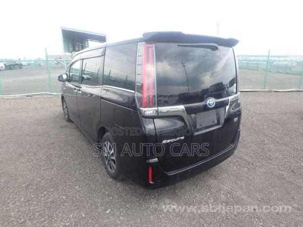 Toyota Esquire 2020 Black
