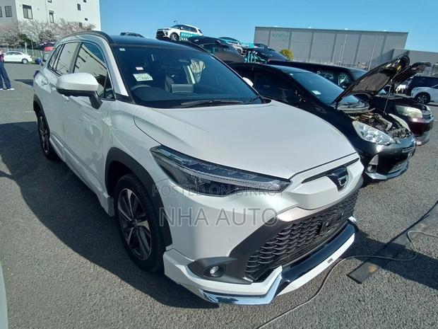 Toyota Corolla Cross 2024 Pearl