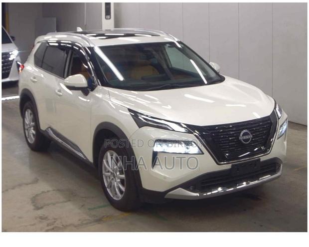 Nissan X-Trail 1.5 Hybrid FWD 2022 Pearl