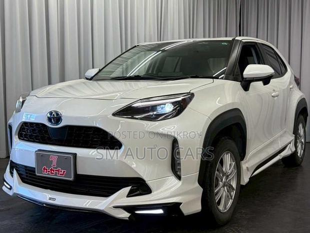 Toyota Yaris Cross 1.5 Hybrid FWD 2021 Pearl