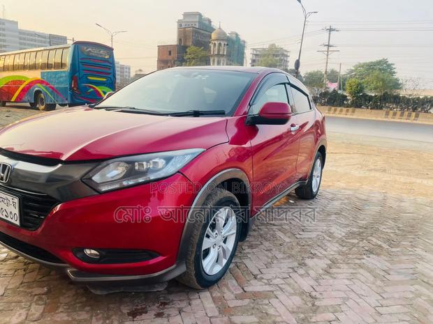Honda Vezel 1.5 2WD 2014 Red