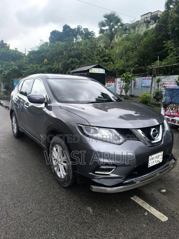 Nissan X-Trail 2.0 Hybrid FWD 2015 Gray