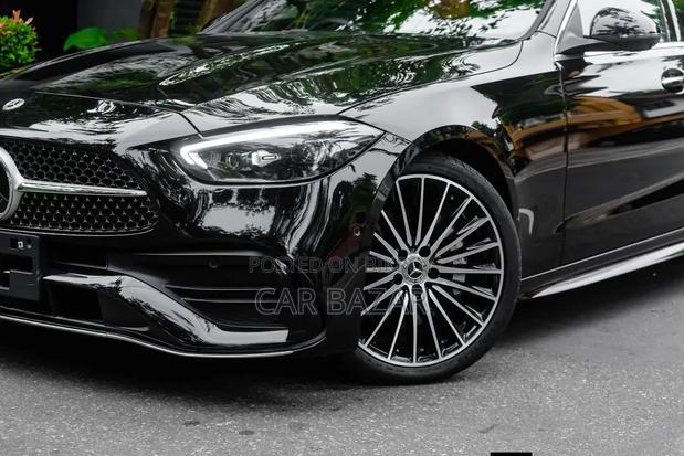 New Mercedes-Benz C200 2023 Black
