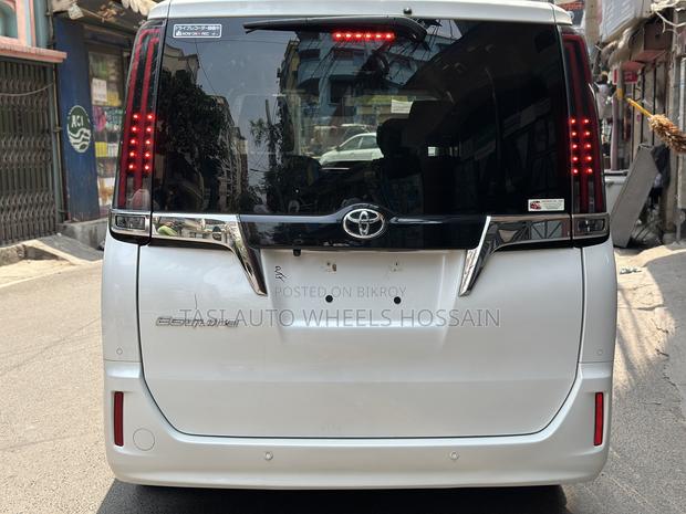 Toyota Esquire 2.0 FWD (7 Seater) 2020 Black