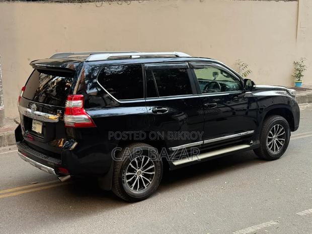 Toyota Land Cruiser Prado 2.7 I 2013 Black