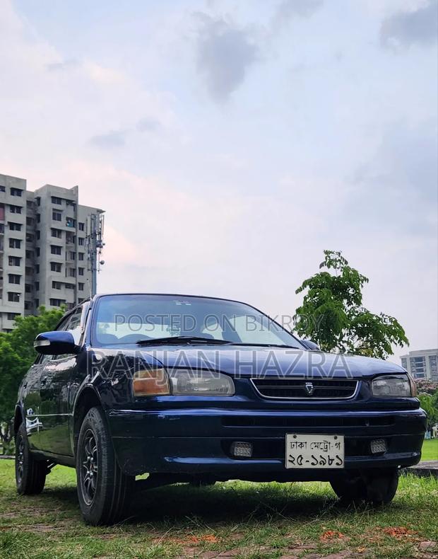 Toyota Corolla Sedan Automatic 1996 Blue
