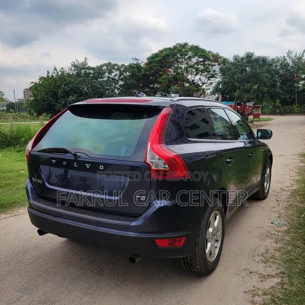 New Volvo XC60 2012 Blue