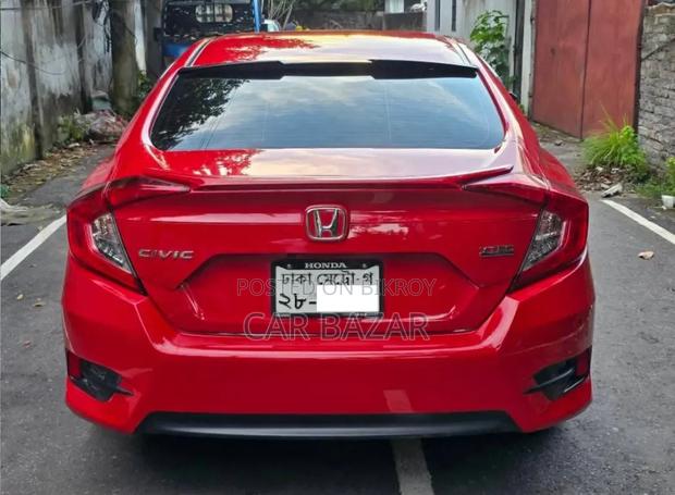 Honda Civic 2018 Red