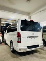 Toyota HiAce 2021 White for sale
