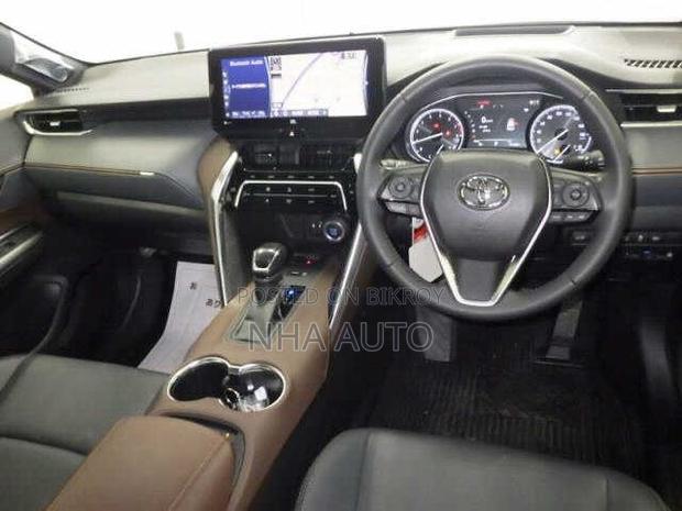New Toyota Harrier Z 2021 Pearl