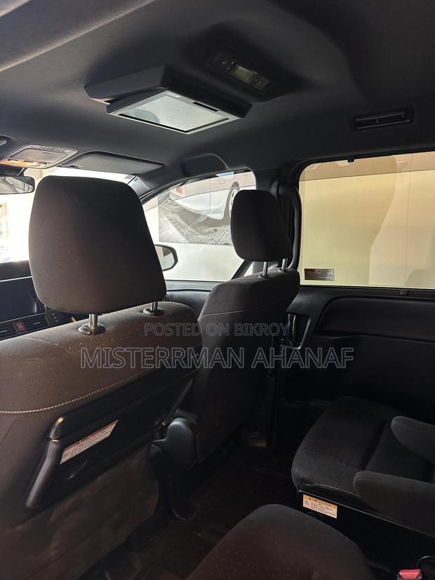 Toyota Noah 1.8 FWD Hybrid (7 Seater) 2021 Brown