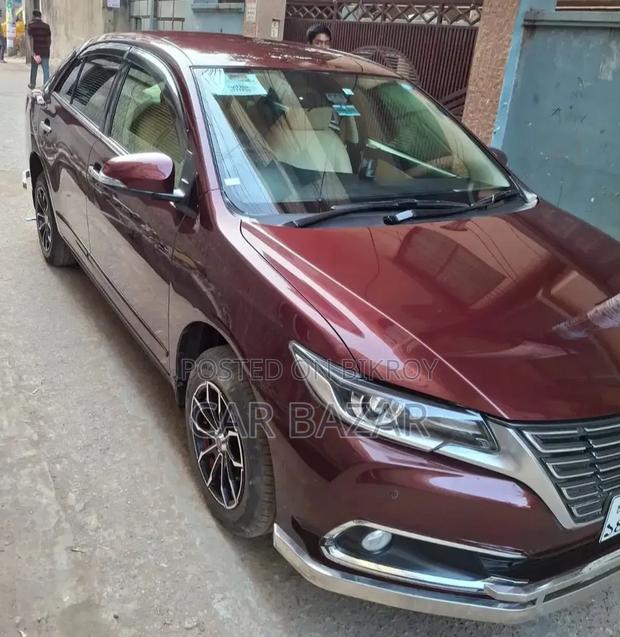 Toyota Premio 1.5 FWD 2018 Maroon