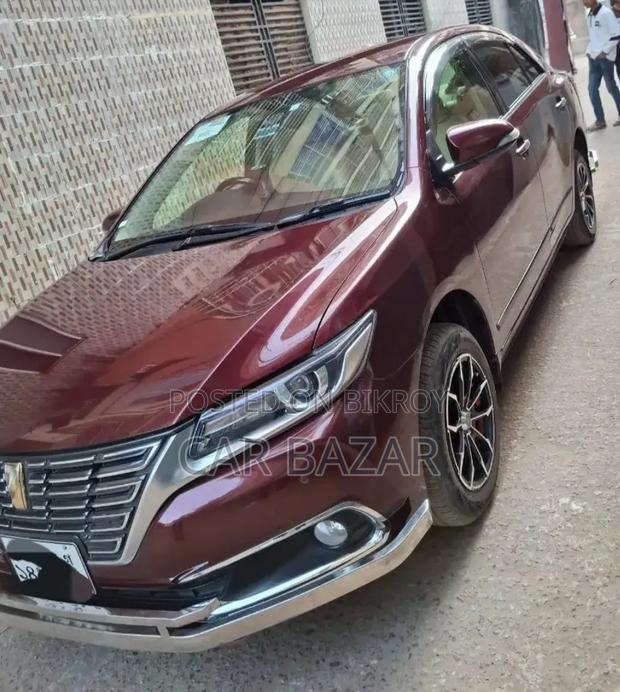 Toyota Premio 1.5 FWD 2018 Maroon