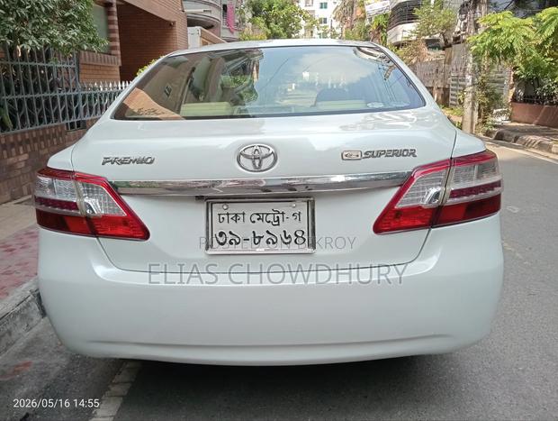 Toyota Premio 2012 Pearl