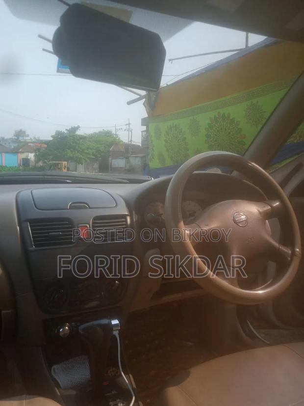 Nissan Sunny 2009 White