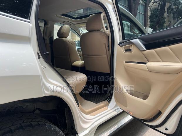 Mitsubishi Pajero Sport 2016 Pearl