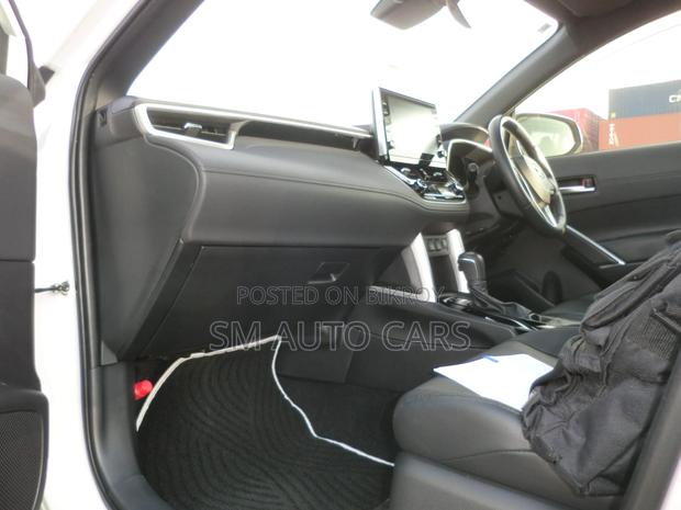 Toyota Corolla Cross 1.8 Hybrid FWD 2022 Pearl
